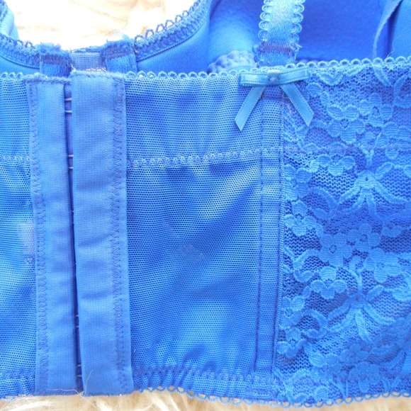 Blue Bustier Crop Top - Picture 3 of 4